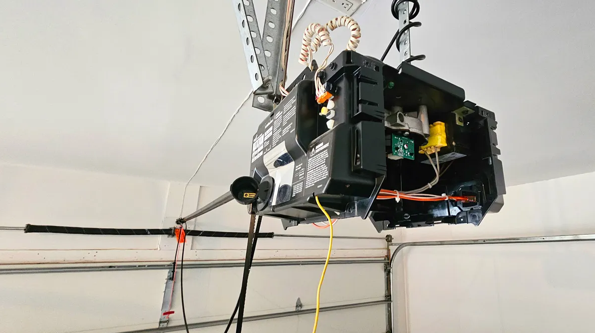 Garage Door Opener Repair & Replacement in Baldwin Park, FL