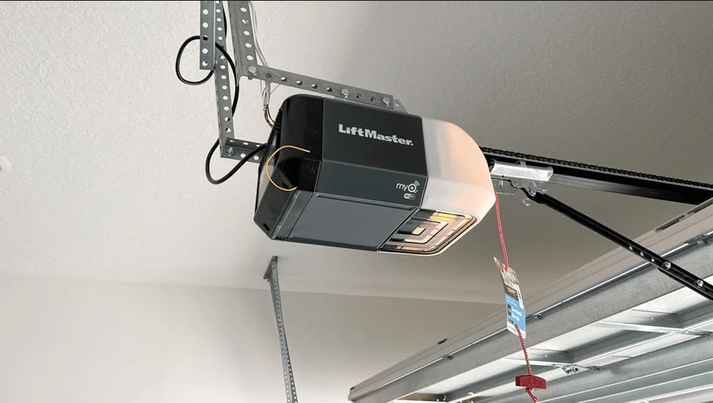 Automatic Garage Door Opener Repair & Installation in Winter Park, FL