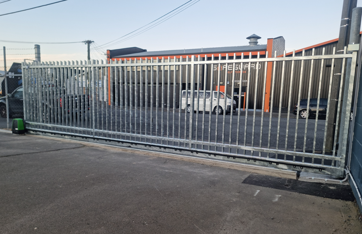 commercial gate repair